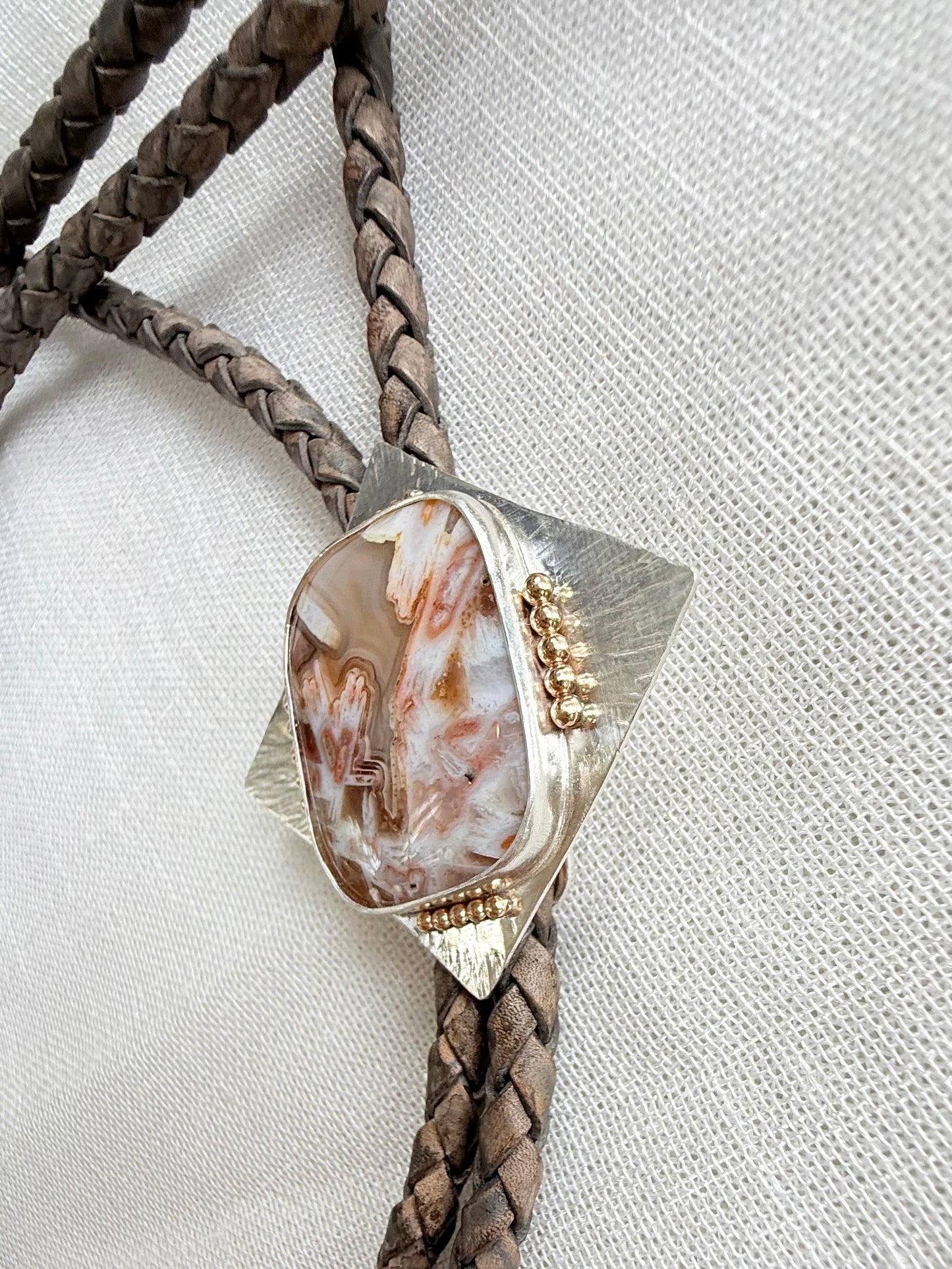 Turkish Tube Agate Bolo